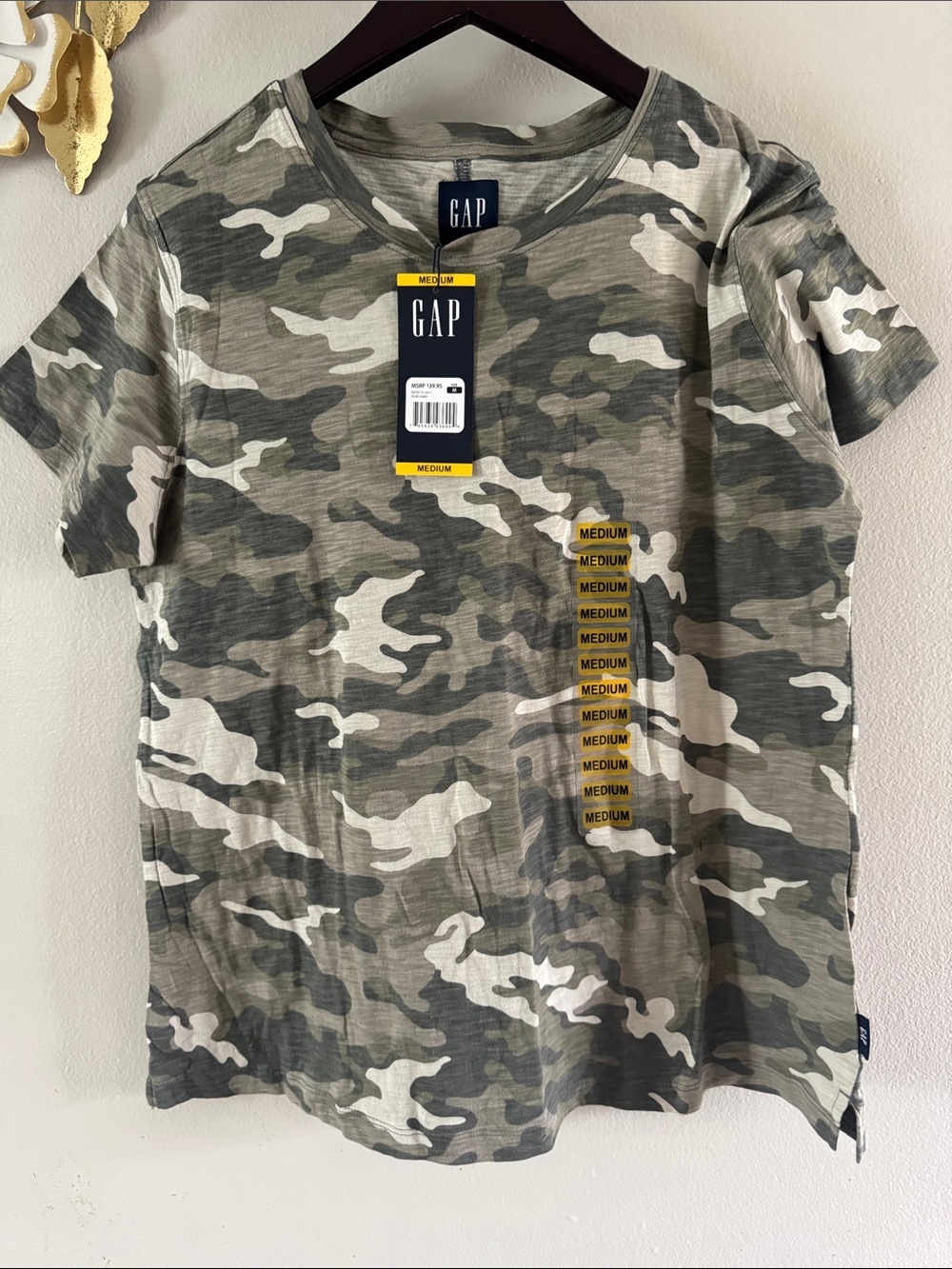 GAP Men's Camo Short Sleeve Tee in Green and Gray